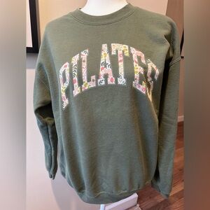 Gildan Pilates Pullover Crewneck Sweatshirt Medium